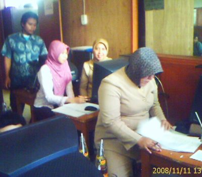 Pendampingan Pengoperasian Test Sistem dan Jaringan VSAT di SKB Kota Bekasi